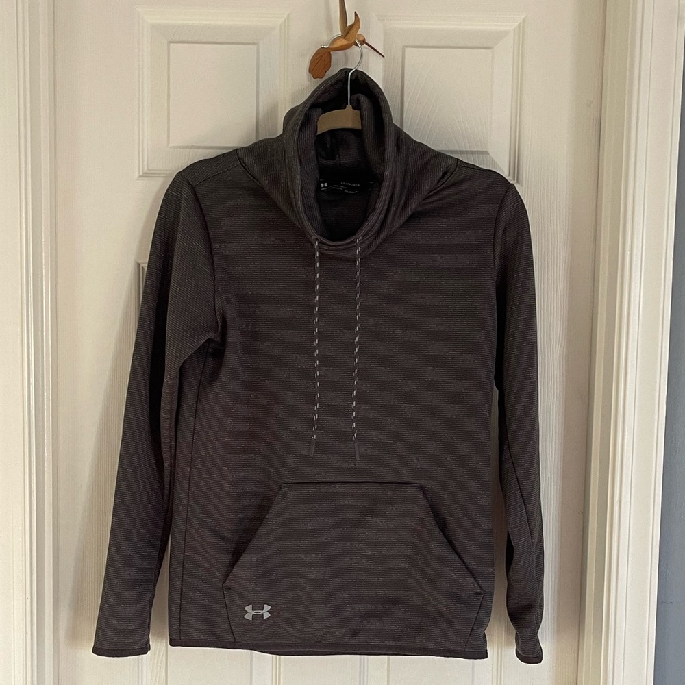 Under Armour Cold Gear XS funnel neck sweater